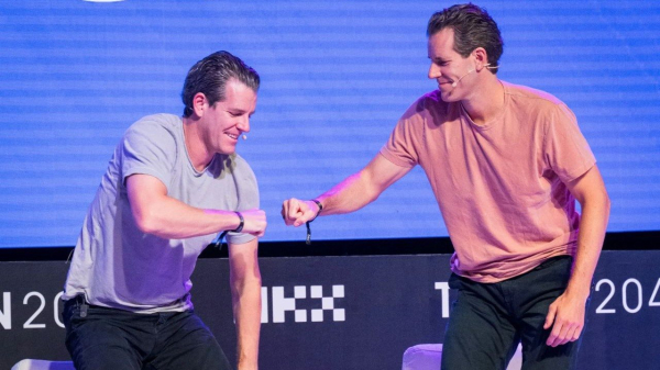 Bitcoin Rallies as Stocks Print Record Highs