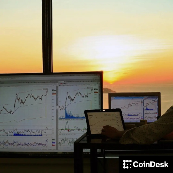 XRP Outperforms Bitcoin as ETF Filings Enter 20-Day Window, Setting up Breakout Trade to $2.80 XRP Outperforms Bitcoin as ETF Filings Enter 20-Day Window, Setting up Breakout Trade to $2.80